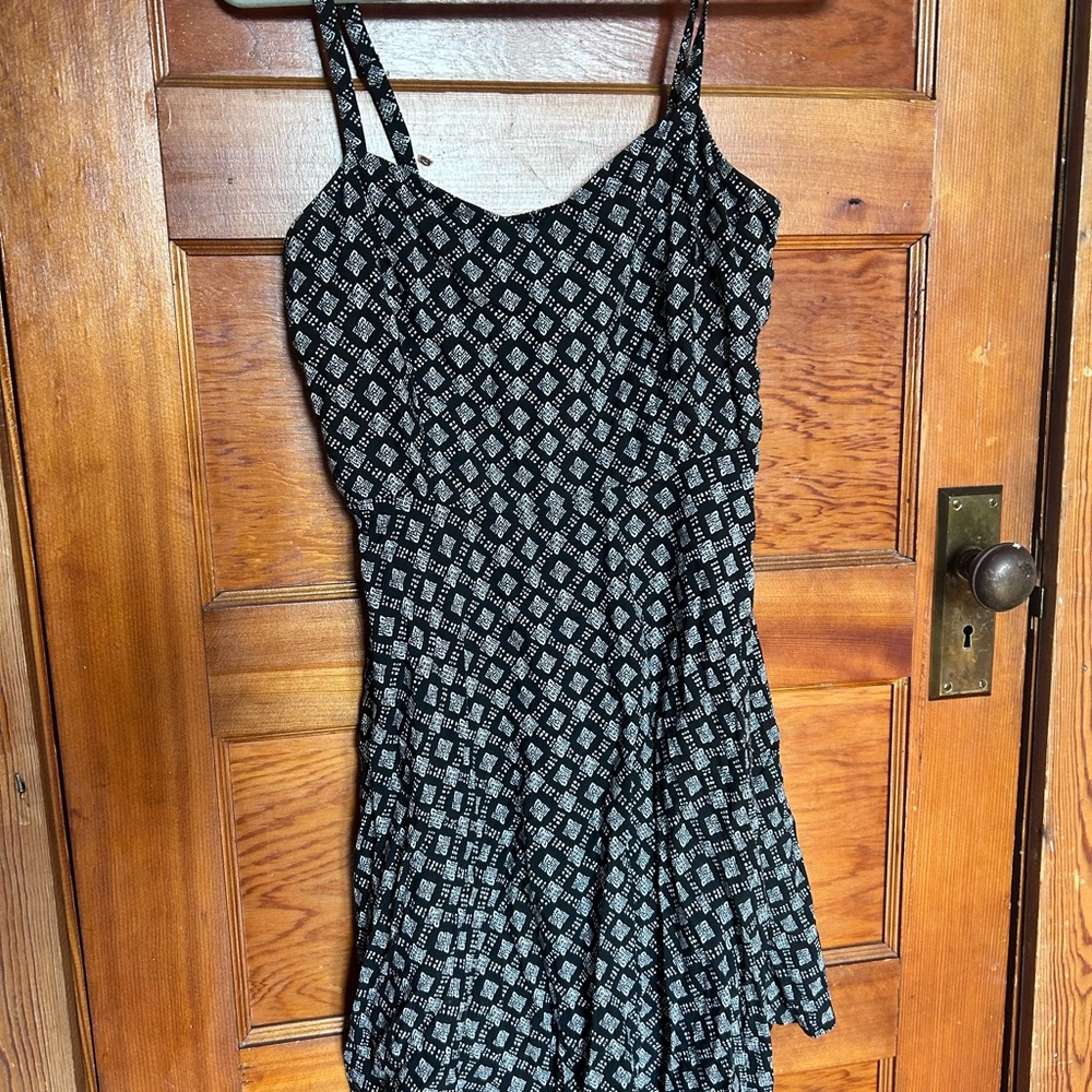 Old Navy Black and White Asymmetrical Dress